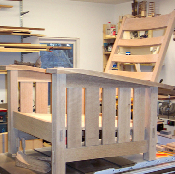 1905 Gustav Stickley reproduction. Typically seats one. 1905 Gustav Stickley reproduction. Typically seats one.